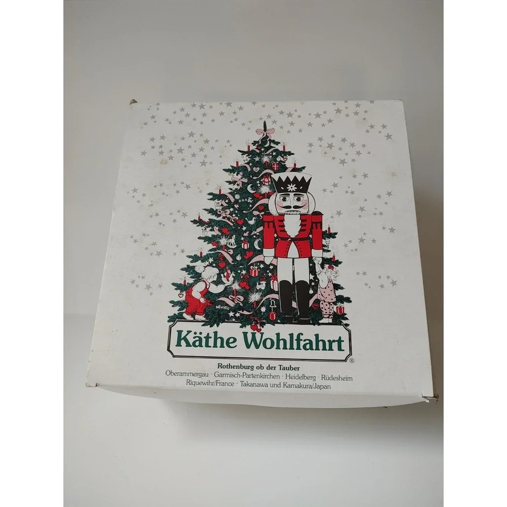 N/A christmas ornament